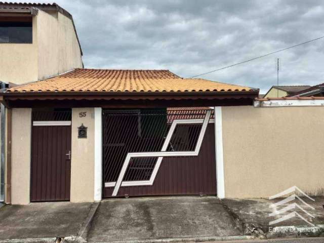 Casa com 3 dormitórios à venda, 180 m² por R$ 410.000,00 - Mombaça - Pindamonhangaba/SP