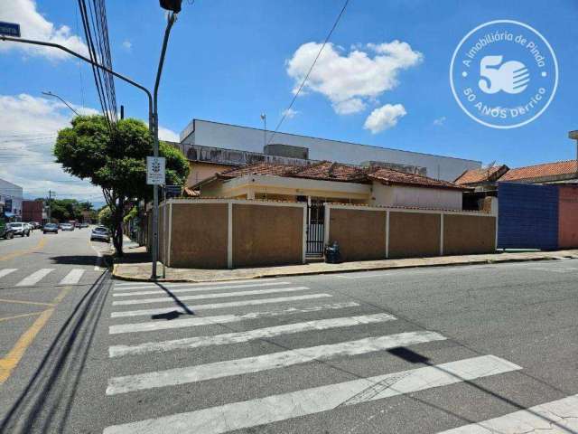 Casa com 3 dormitórios para alugar, 212 m² por R$ 4.144/mês - São Benedito - Pindamonhangaba/SP