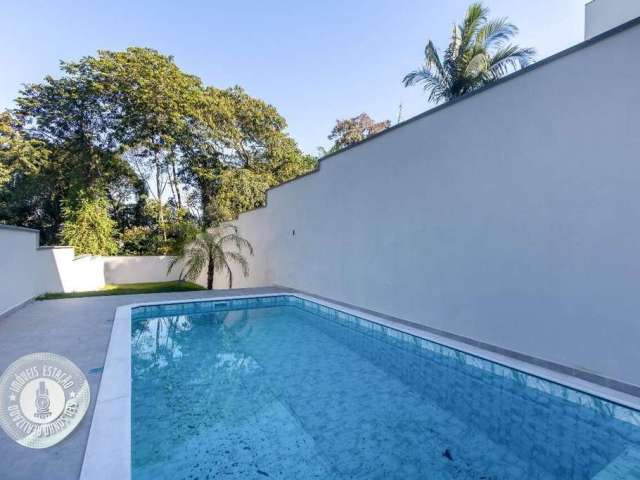 Sobrados luxuosos com 3 dormitórios sendo uma suíte , com piscina, acabamento alto padrão no bairro Fortaleza - Blumenau.