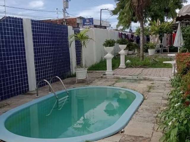 Casa com 4 quartos à venda na Jardim Treze de Maio, 5160, Treze de Maio, João Pessoa, 300 m2 por R$ 550.000