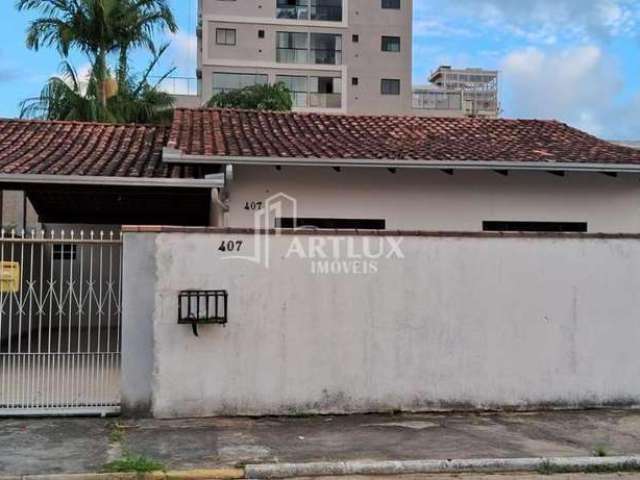 Casa para Venda em Itapema, Morretes, 2 dormitórios, 1 banheiro, 2 vagas