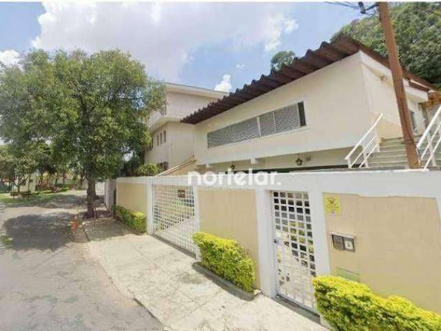 Casa com 3 dormitórios à venda, 230 m² por R$ 1.390.000,00 - Vila Fiat Lux - São Paulo/SP