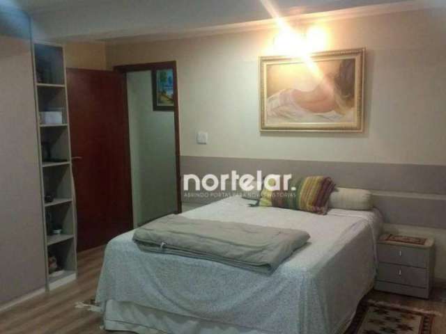 Casa Térrea Vila Nova Mazzei 4 dormitórios sendo 1 suíte, área gourmet e 2 vagas cobertas. Linda!..