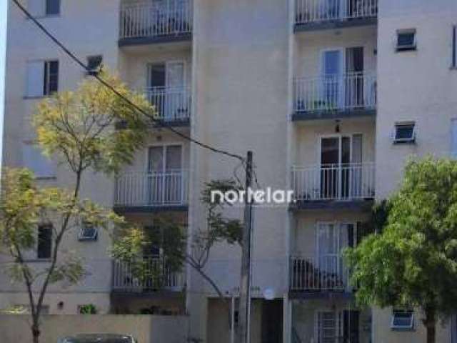 Apartamento Garden Vila Jaraguá 2 dormitórios, quintal, 1 vaga coberta e opções de lazer.