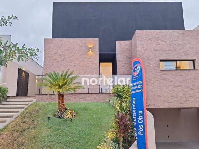 Casa com 4 Quartos e 4 Suites à venda, 317 m² - Green Valley - Votorantim/SP