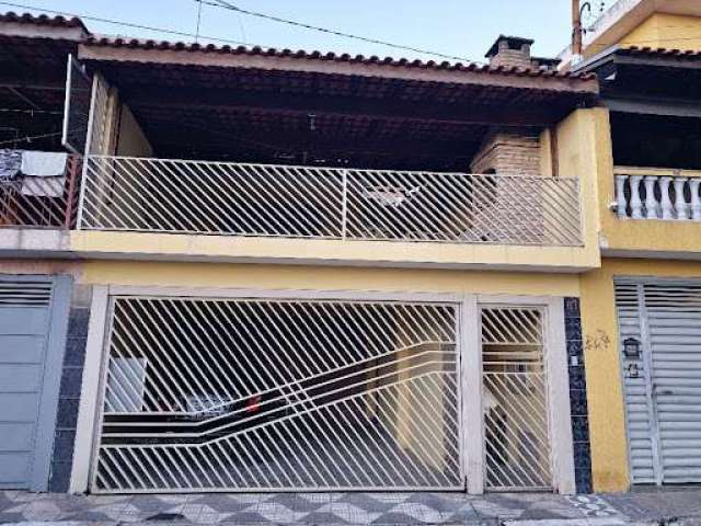 Sobrado freguesia, 2 vagas garagem; churrasqueira