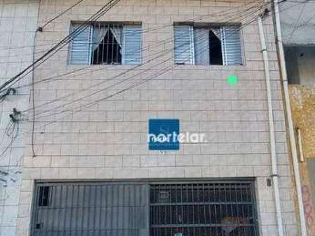 sobrado a venda 240m² 3 dormitorio 2 vaga por 355.000. em Utnga Santo André