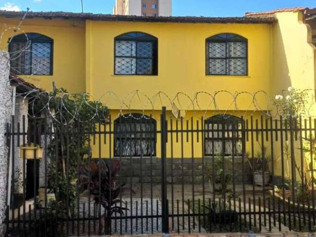 Casa à venda na Ourinhos, 34, Conjunto Celso Machado, Belo Horizonte por R$ 670.000