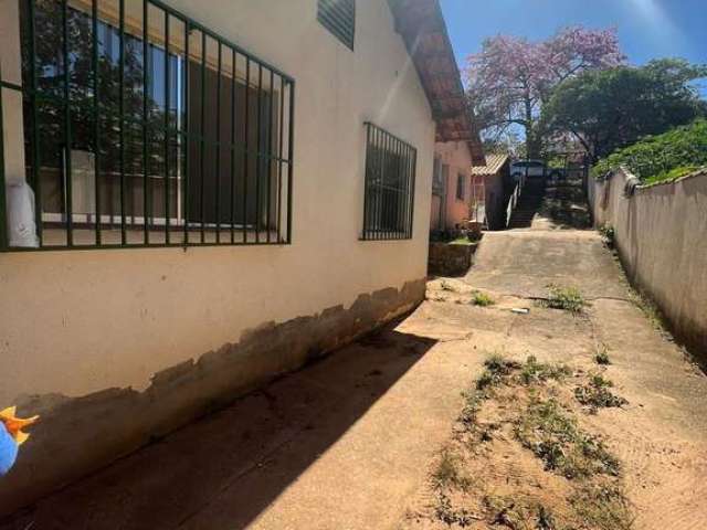 Casa com 2 quartos à venda na São Judas Tadeu - Lado Ímpar, 1315, Santa Cecília, Esmeraldas por R$ 140.000