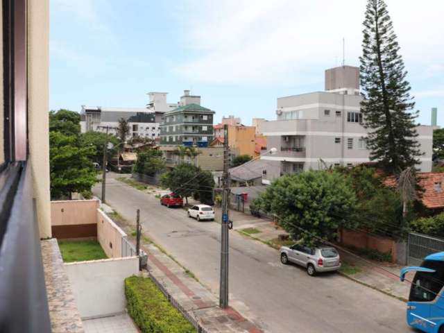 Apartamento com 2 quartos à venda na Rua Jorge Mussi, 245, Canasvieiras, Florianópolis por R$ 800.000