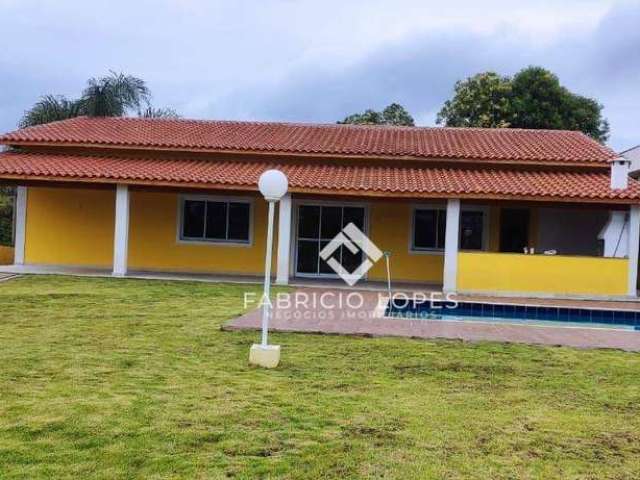 Casa térrea em Condomínio 3 dormitórios à venda, 203 m²  - Condomínio Lago Dourado - Jacareí/SP