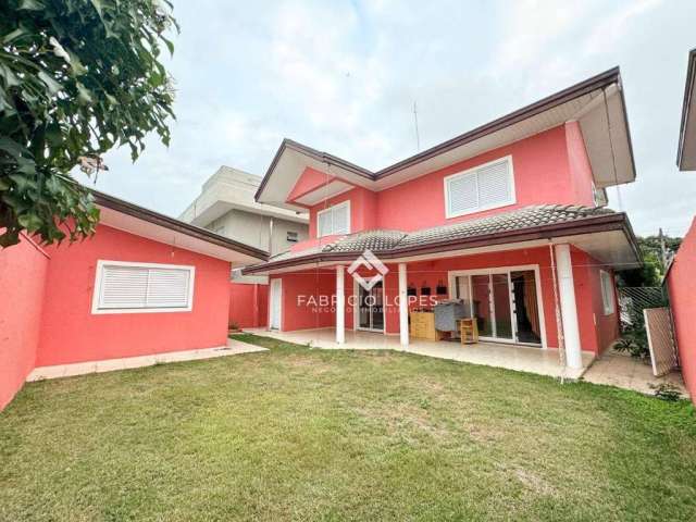 Casa com 3 dormitórios à venda, 220 m² por R$ 1.500.000,00 - Villa Branca - Jacareí/SP