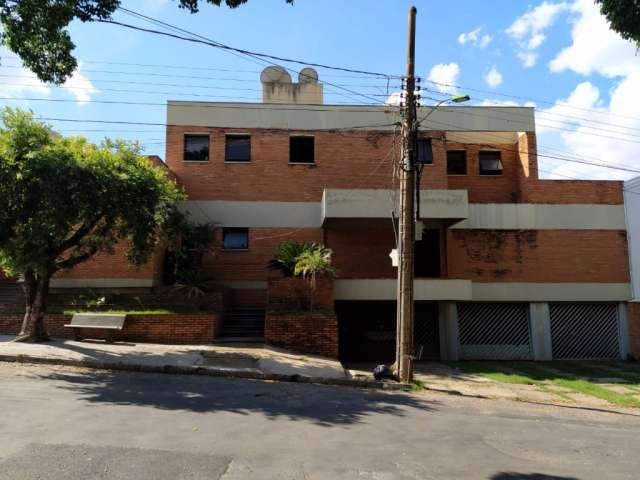 Sobrado a venda no Jardim Itália.  Cuiabá. Mato Grosso  * Terreno com 750 m2