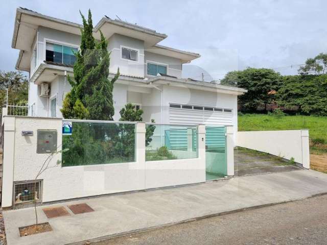 Casa para Venda em Palhoça, Pedra Branca, 3 dormitórios, 1 suíte, 3 banheiros, 2 vagas