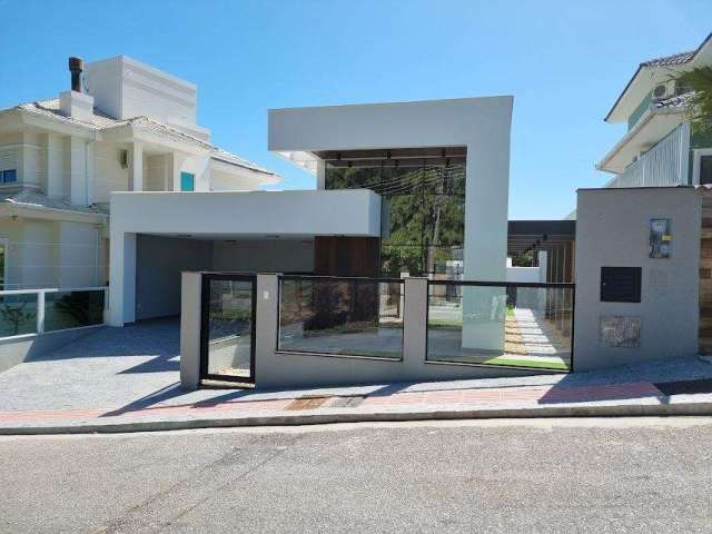 Casa para Venda em Palhoça, Pedra Branca, 3 dormitórios, 1 suíte, 2 banheiros, 4 vagas