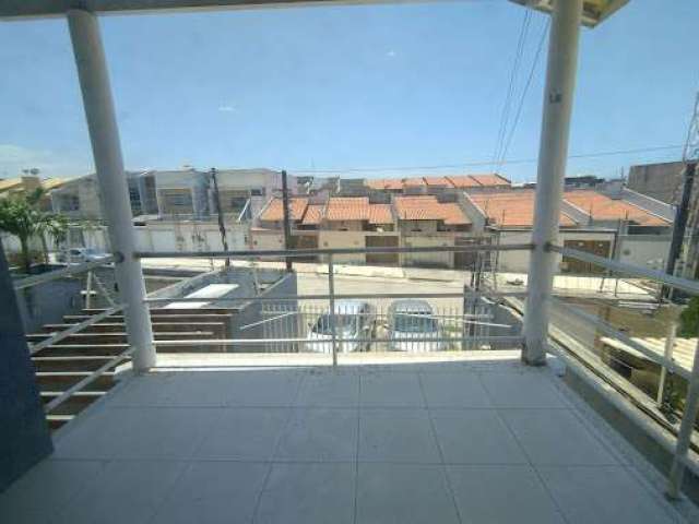 Casa com 4 quartos à venda, 250 m² por R$ 530.000 - Maraponga - Fortaleza/CE