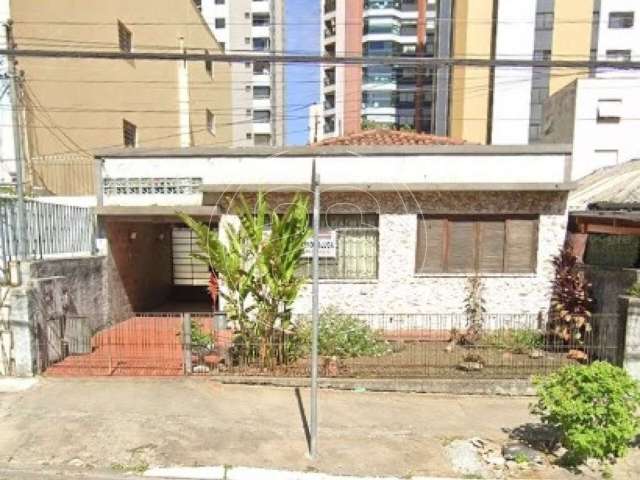 Casa com 3 Quartos e 4 banheiros à Venda