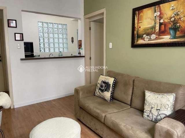 Apartamento com 2 quartos à venda na Rua Dário Pederneiras, 610, Petrópolis, Porto Alegre, 64 m2 por R$ 385.000