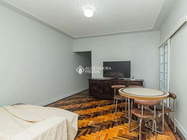 Apartamento com 3 quartos à venda na Avenida Ijuí, 133, Petrópolis, Porto Alegre, 70 m2 por R$ 299.000