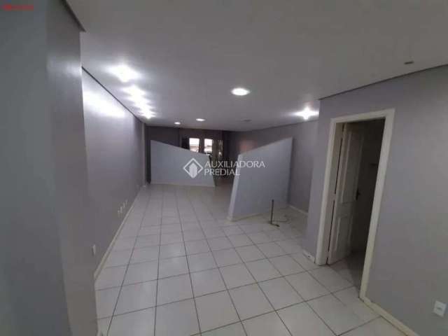 Ponto comercial à venda na Rua General Pedro Bittencourt, 14, Passo da Areia, Porto Alegre, 52 m2 por R$ 350.000