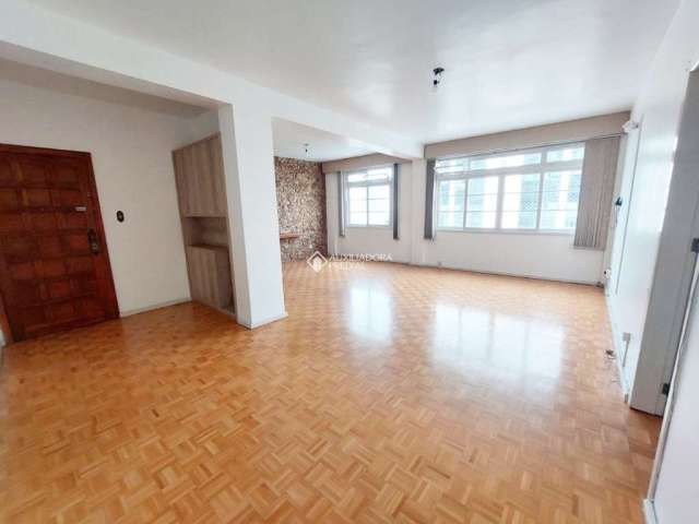 Apartamento com 3 quartos à venda na Avenida Cristóvão Colombo, 2184, Floresta, Porto Alegre, 147 m2 por R$ 590.000