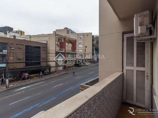 Apartamento com 3 quartos à venda na Avenida Independência, 831, Independência, Porto Alegre, 163 m2 por R$ 450.000