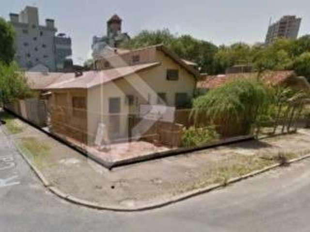 Terreno à venda na Rua Carlos Legori, 110, Passo da Areia, Porto Alegre, 300 m2 por R$ 1.400.000