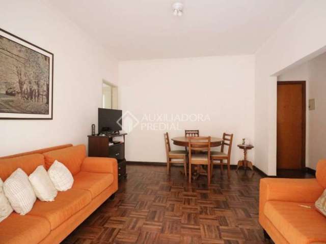 Apartamento com 3 quartos à venda na Rua Demétrio Ribeiro, 1067, Centro Histórico, Porto Alegre, 82 m2 por R$ 360.000