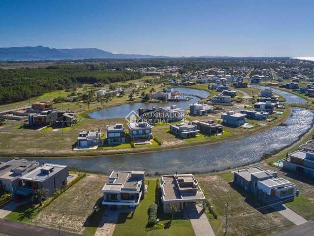 Terreno em condomínio fechado à venda na Paraguassu, 1450, Capão Novo, Capão da Canoa, 495 m2 por R$ 550.000