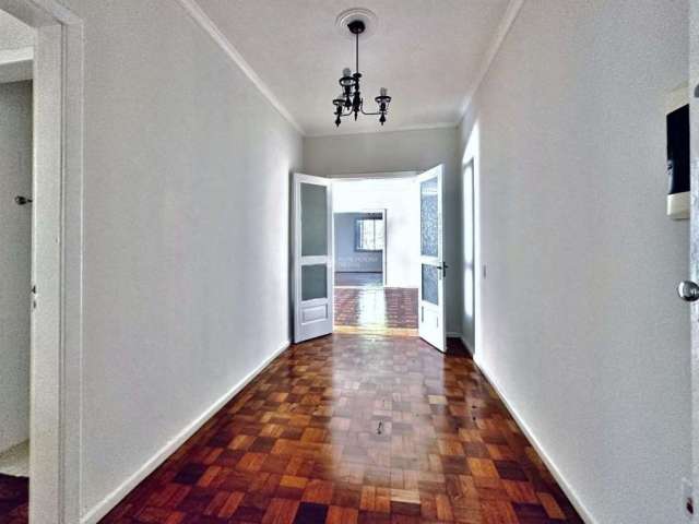 Apartamento com 3 quartos à venda na Rua Eça de Queiroz, 982, Petrópolis, Porto Alegre, 139 m2 por R$ 520.000