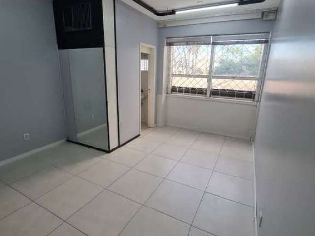 Sala comercial para alugar na Assis Brasil, 3532, Jardim Lindóia, Porto Alegre, 17 m2 por R$ 1.200