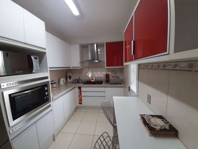 Apartamento com 2 quartos à venda na Rua Hernani Algayer, 516, Jardim Eldorado, Caxias do Sul, 71 m2 por R$ 370.000