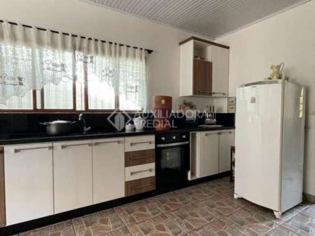 Casa com 3 quartos à venda na Rua Hernani Algayer, 752, Jardim Eldorado, Caxias do Sul, 78 m2 por R$ 1.100.000