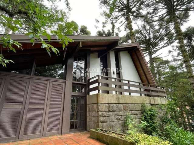 Casa com 3 quartos à venda na LADEIRA DAS AZALEIAS, 93, Planalto, Gramado, 223 m2 por R$ 3.100.000