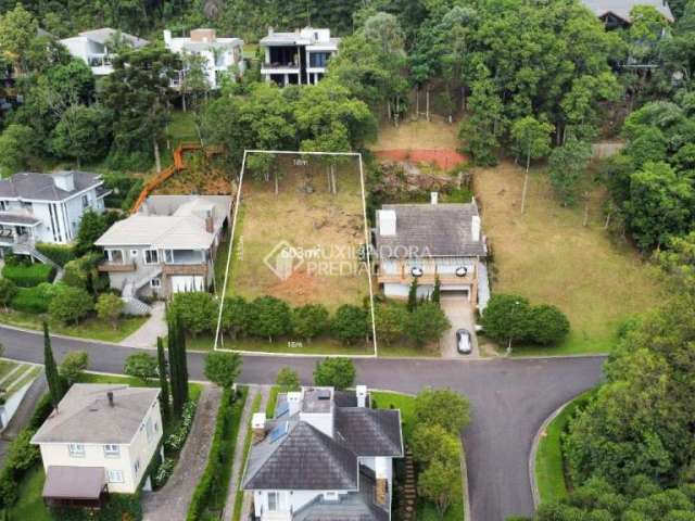 Terreno à venda na Das Araucárias, 13, Bavaria, Gramado, 603 m2 por R$ 1.260.044