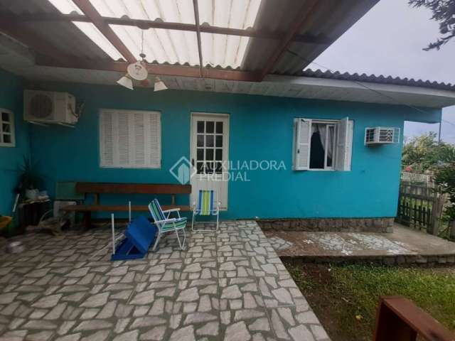 Casa com 2 quartos à venda na Rua Felinto Chacon, 421, Ermo, Guaíba, 96 m2 por R$ 689.000