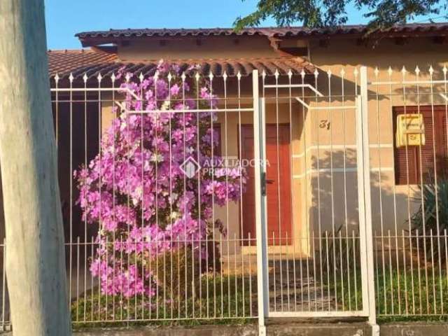 Casa com 2 quartos à venda na LINCE MAURA­CIO DOS SANTOS LESSA, 31, Jardim dos Lagos, Guaíba, 75 m2 por R$ 350.000