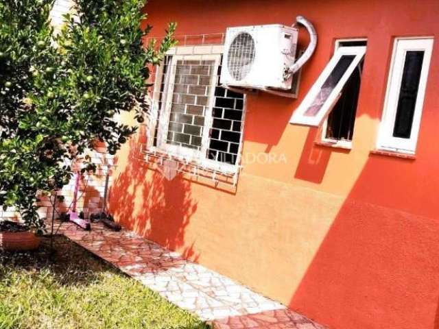 Casa com 2 quartos à venda na Rua Nossa Senhora das Graças, 28, Harmonia, Canoas, 118 m2 por R$ 372.900