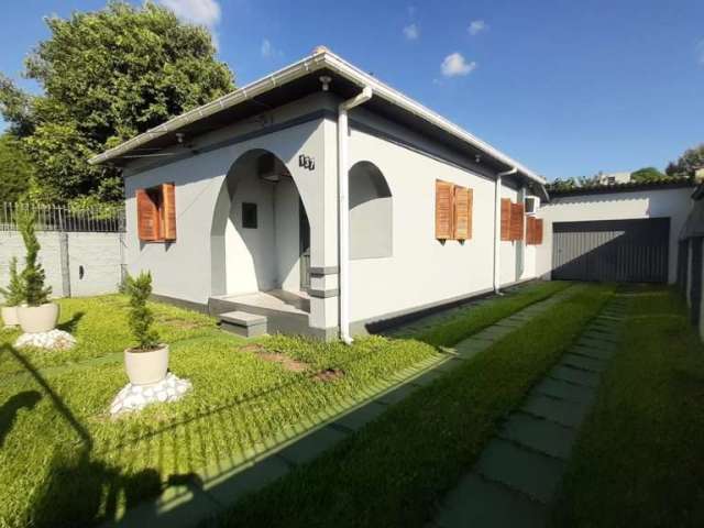 Casa com 3 quartos à venda na Rua Carlos Gomes, 137, Parque Tamandaré, Esteio, 169 m2 por R$ 478.000