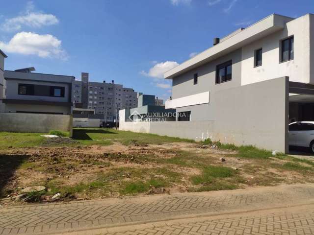 Apartamento com 2 quartos à venda na Rua Dom João Becker, 1836, Fátima, Canoas, 197 m2 por R$ 270.000