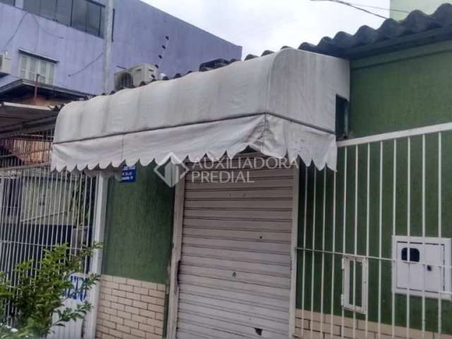 Casa em condomínio fechado com 3 quartos à venda na Rua Jayme Tolpolar, 21, Farrapos, Porto Alegre, 96 m2 por R$ 260.000