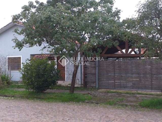 Casa com 3 quartos à venda na Rua Francisca Prezzi Bolognesi, 561, Hípica, Porto Alegre, 170 m2 por R$ 350.000