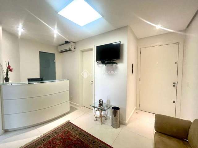 Sala comercial à venda na Rua Quintino Bocaiúva, 683, Floresta, Porto Alegre, 54 m2 por R$ 369.000