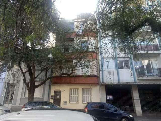 Apartamento com 2 quartos à venda na Rua Duque de Caxias, 1570, Centro Histórico, Porto Alegre, 51 m2 por R$ 199.000