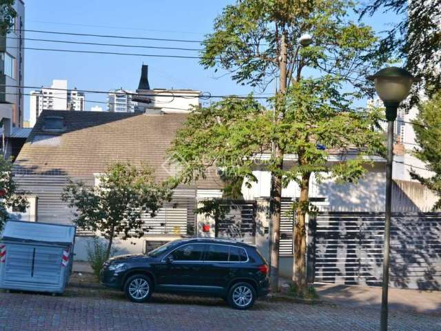 Casa com 4 quartos à venda na Rua Desembargador Moreno Loureiro Lima, 465, Bela Vista, Porto Alegre, 381 m2 por R$ 3.950.000