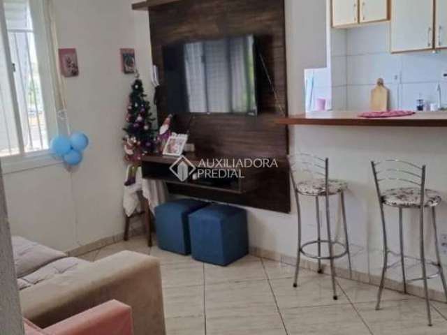 Apartamento com 2 quartos à venda na Rua Padre Ângelo Corso, 85, Cavalhada, Porto Alegre, 48 m2 por R$ 185.000