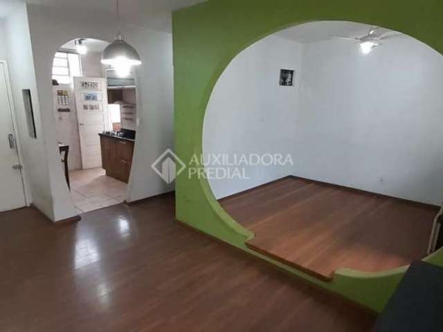 Apartamento com 3 quartos à venda na Rua Nunes, 557, Medianeira, Porto Alegre, 63 m2 por R$ 180.000