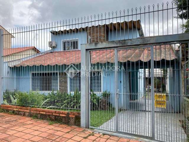 Casa em condomínio fechado com 3 quartos à venda na Rua dos Apóstolos, 115, Nonoai, Porto Alegre, 150 m2 por R$ 490.000