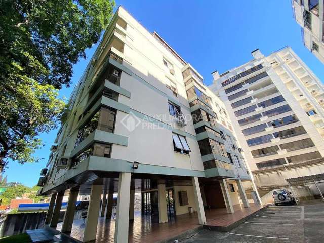 Apartamento com 3 quartos à venda na Avenida Cristóvão Colombo, 3757, Floresta, Porto Alegre, 101 m2 por R$ 600.000