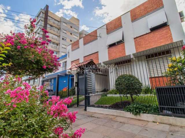 Apartamento com 3 quartos à venda na Rua Guilherme Alves, 585, Partenon, Porto Alegre, 70 m2 por R$ 370.000